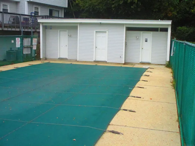 $2,050 | 29 Van Buren Avenue, Unit K4, Norwalk, CT 06850