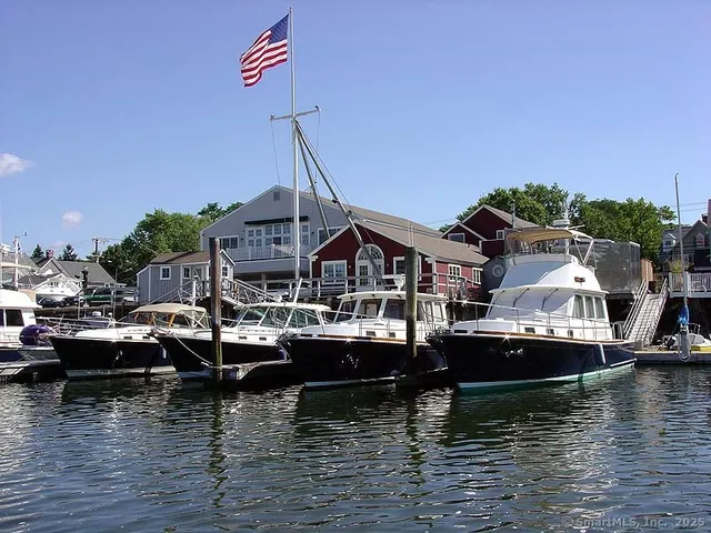 $2,050 | 29 Van Buren Avenue, Unit K4, Norwalk, CT 06850