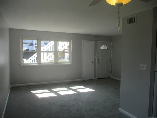 $2,050 | 29 Van Buren Avenue, Unit K4, Norwalk, CT 06850