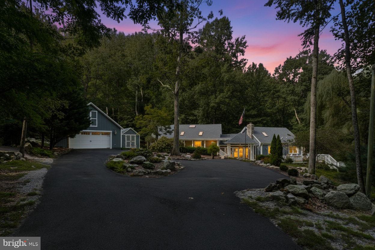 2062 Jewell Hollow Rd