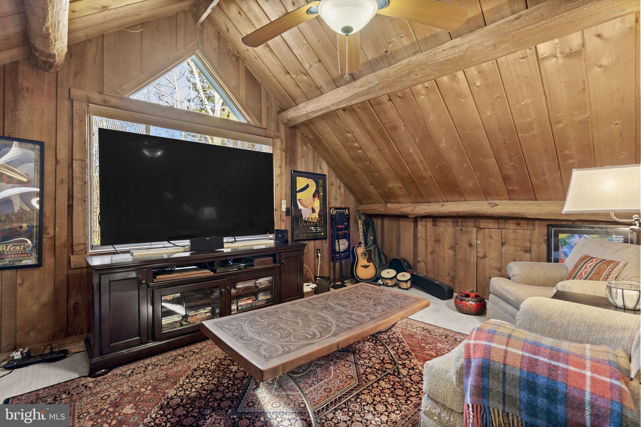 2062 Jewell Hollow Road Luray, VA 22835 - Photo 13 of 57