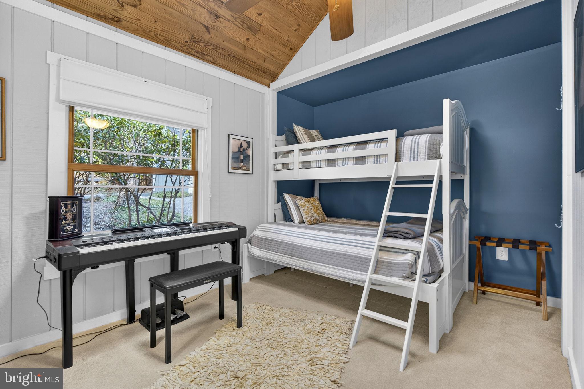 2062 Jewell Hollow Road Luray, VA 22835 - Photo 23 of 57 Bedroom 3