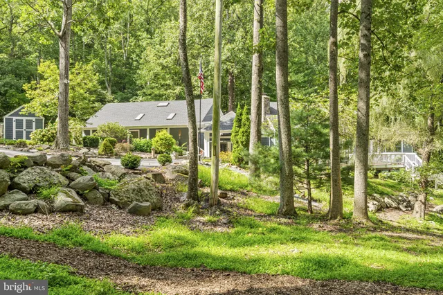 $850,000 | 2062 Jewell Hollow Road, Luray, VA 22835