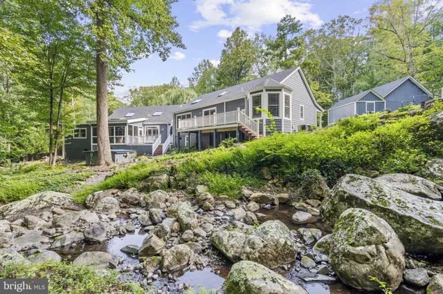 $850,000 | 2062 Jewell Hollow Road, Luray, VA 22835
