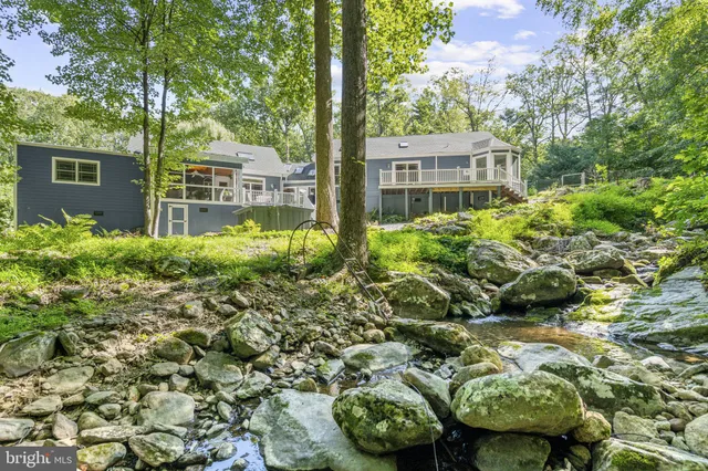 $850,000 | 2062 Jewell Hollow Road, Luray, VA 22835