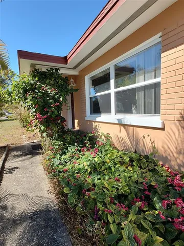 $485,000 | 1332 Buckingham Drive, Clearwater, FL 33756