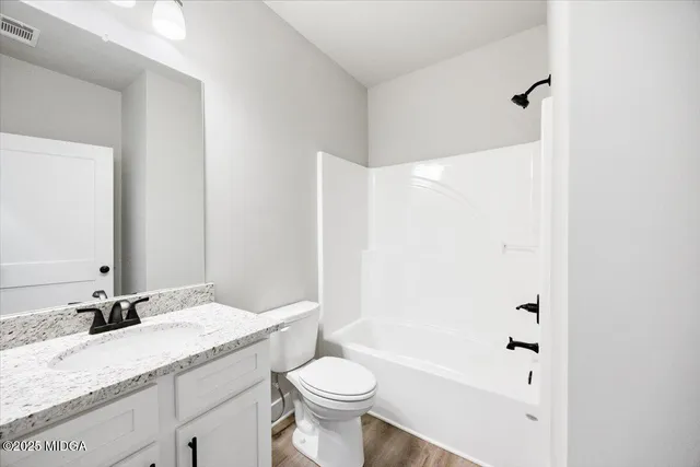 $399,900 | 206 Railroad Street, Gray, GA 31032