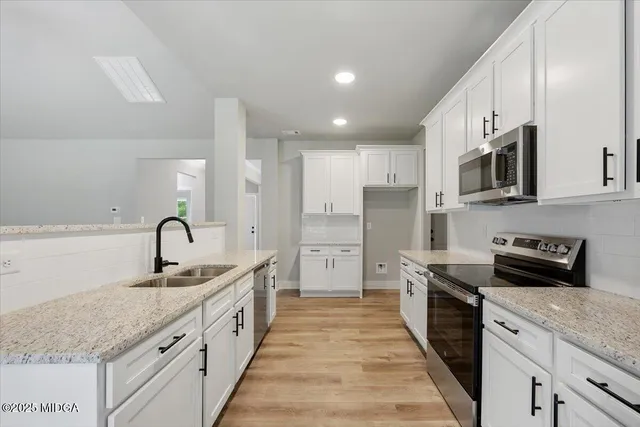 $399,900 | 206 Railroad Street, Gray, GA 31032