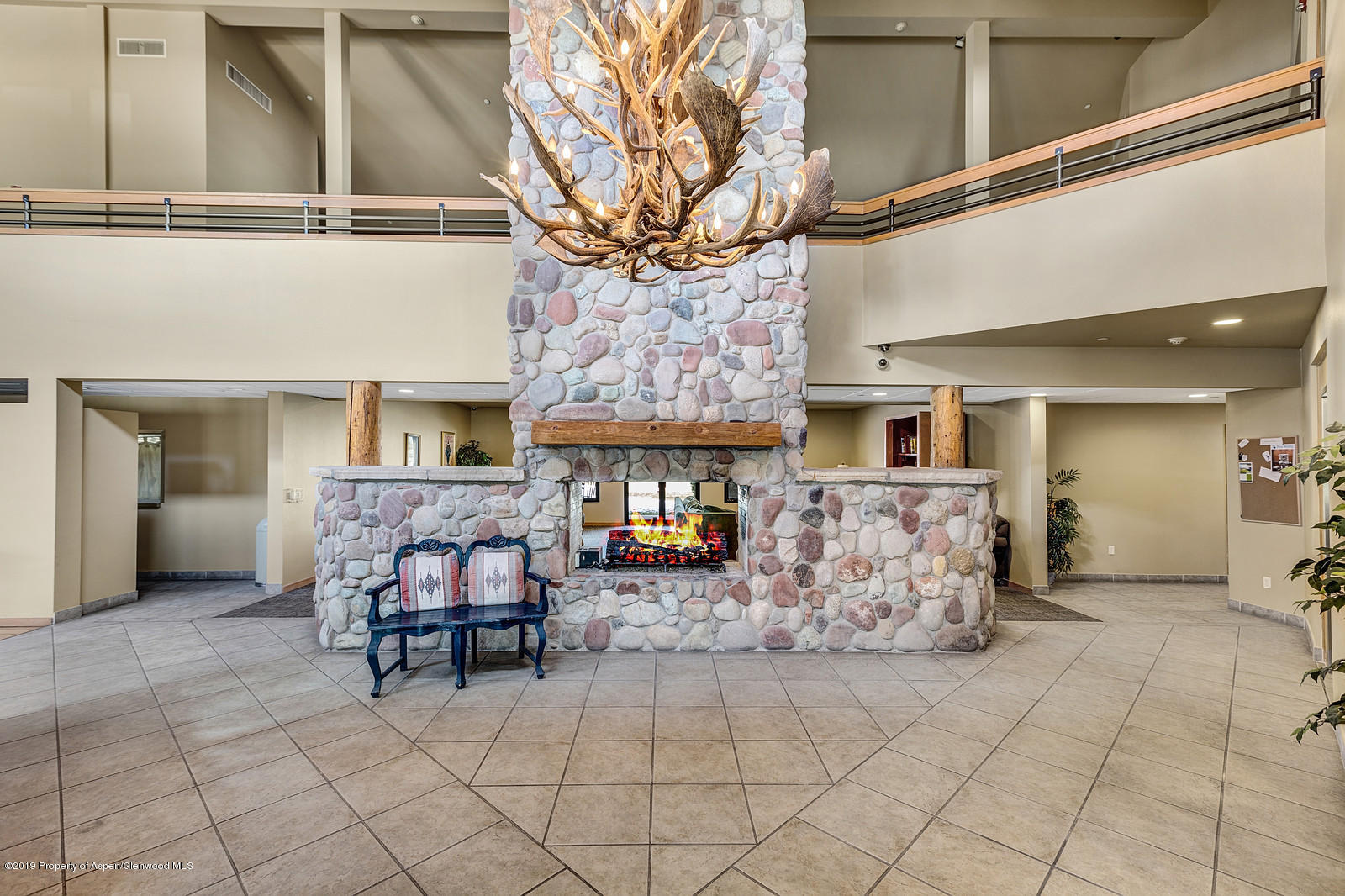 1400 East Valley Road, Unit 113 Basalt, CO 81621 - Photo 18 of 19 Grand Entrance