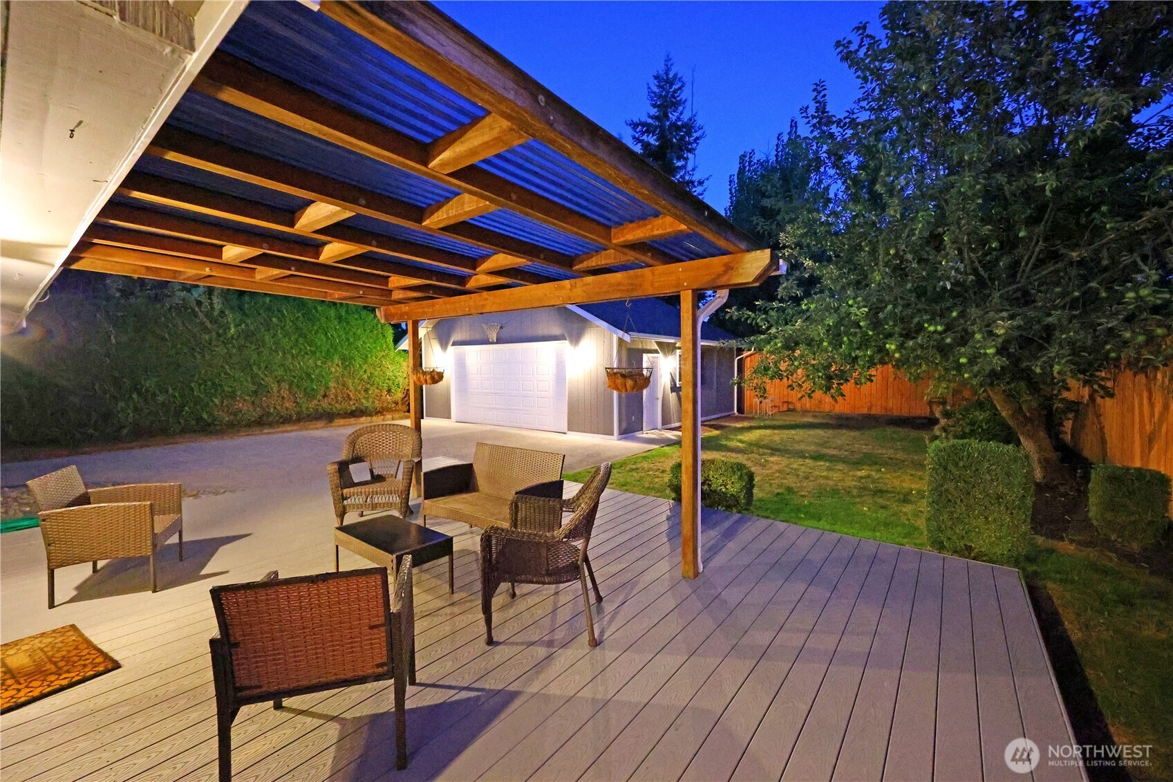 908 Willow Street Sumner, WA 98390 - Photo 26 of 32 an outdoor space with furniture