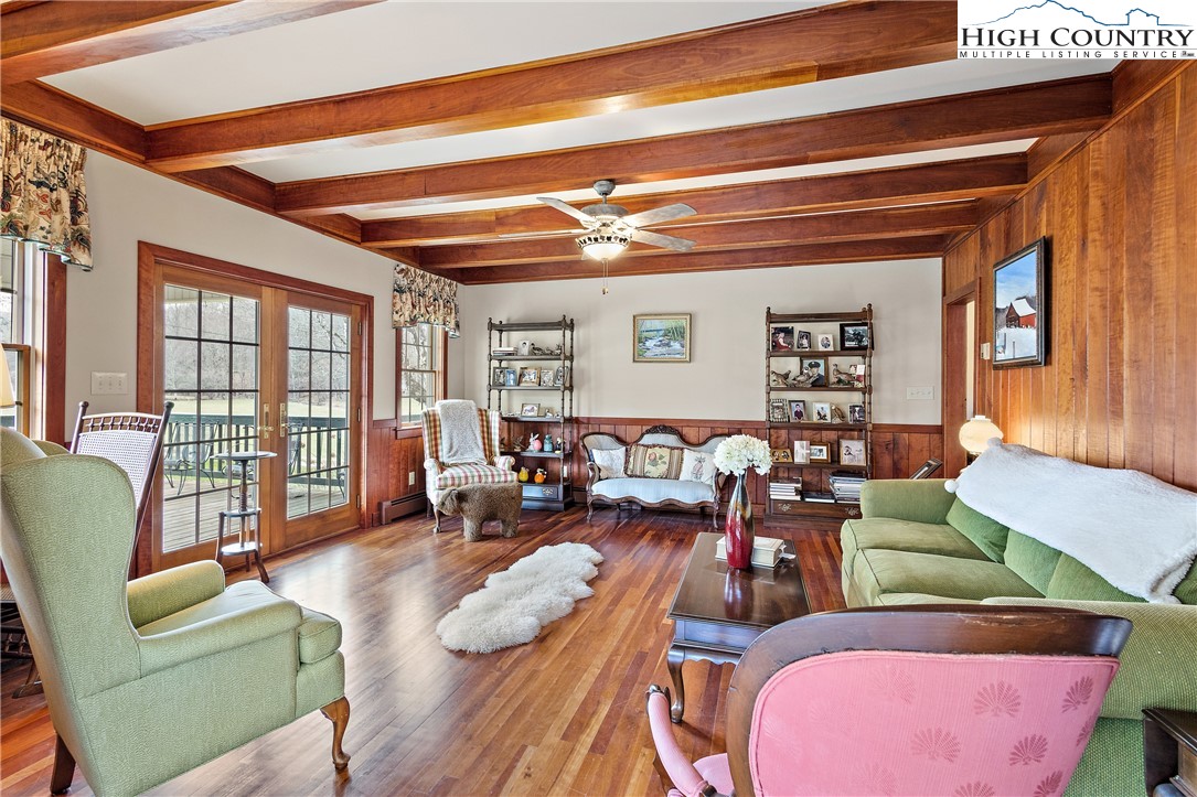 377 Rominger Road Banner Elk, NC 28604 - Photo 7 of 33 Gallery Image 7