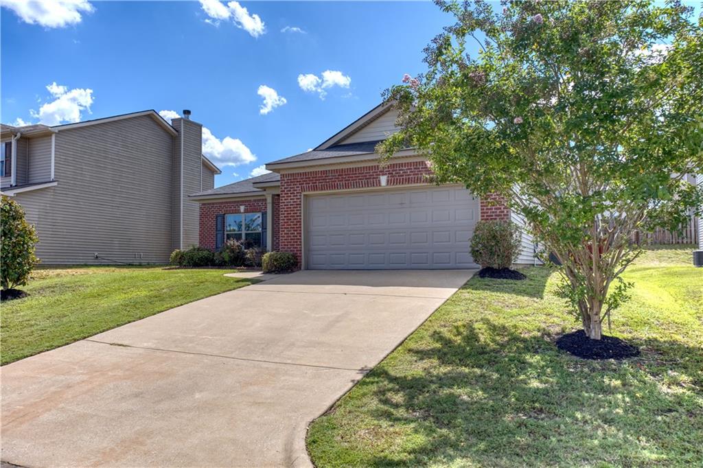 7 Forest Ridge Court Phenix City, AL 36869 - Photo 3 of 31 Gallery Image 3