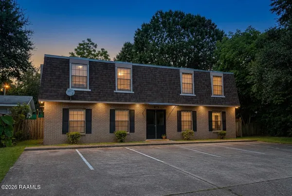 $1,500 | 131 Butcher Street, Unit A, Lafayette, LA 70503