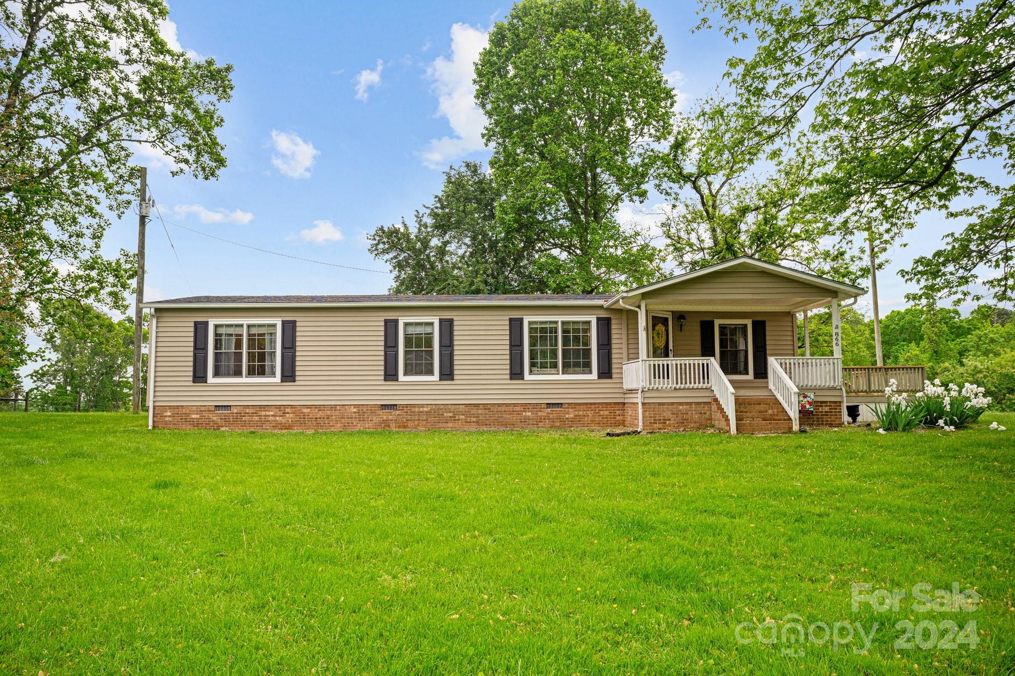 866 Adams Ridge Road State Road, NC 28676 - Photo 5 of 48 Gallery Image 5