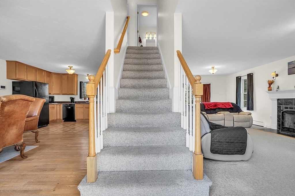 365 State Road Phillipston, MA 01331 - Photo 9 of 25 a view of entryway and hall