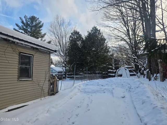 $79,900 | 288 Ampersand Avenue, Saranac Lake, NY 12983