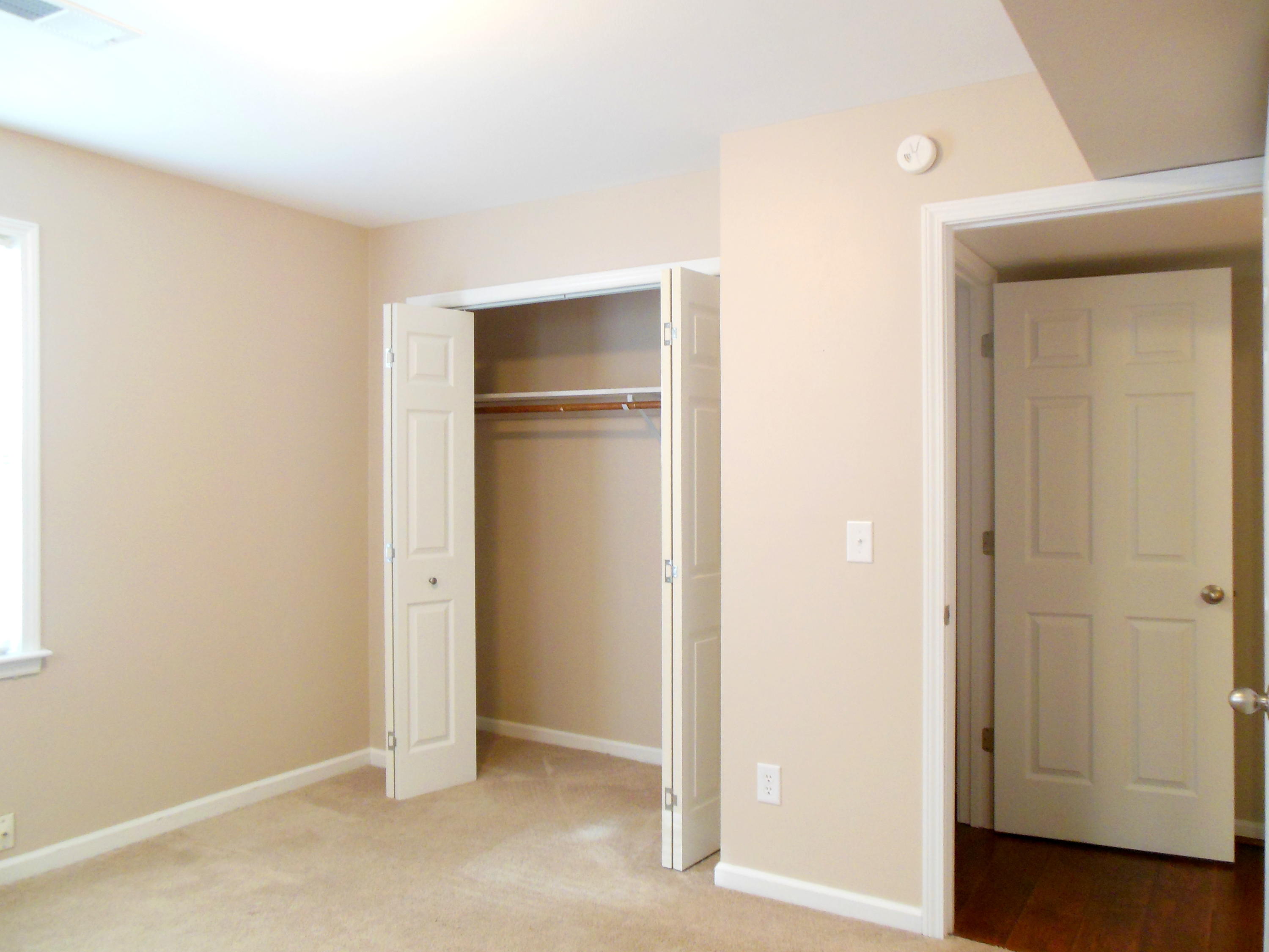 701 Riverland Road Southeast Roanoke, VA 24014 - Photo 19 of 33 a view of an empty room