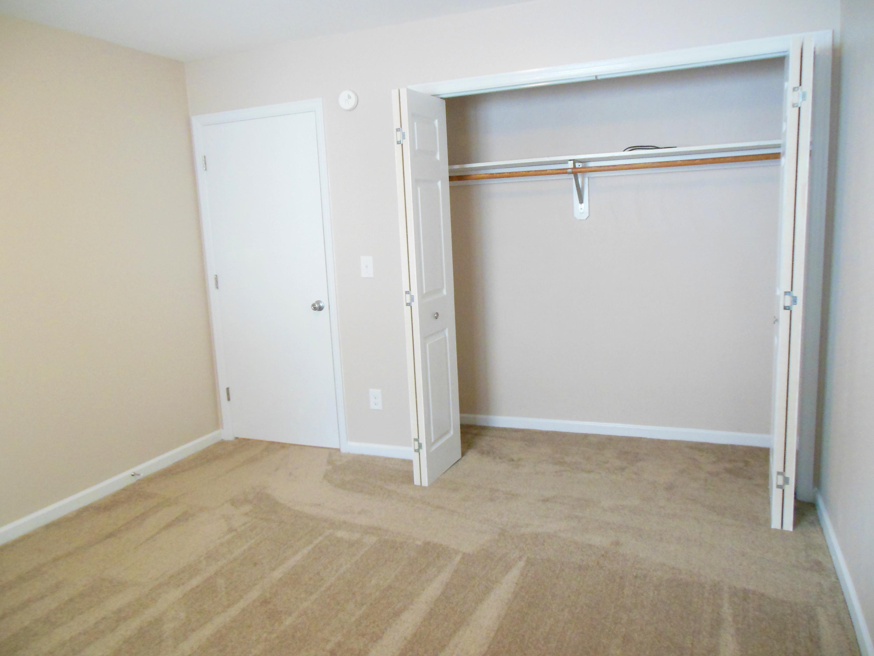 701 Riverland Road Southeast Roanoke, VA 24014 - Photo 32 of 33 a view of an empty room