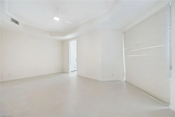 $3,800 | 1580 Clermont Drive, Unit L202, Naples, FL 34109