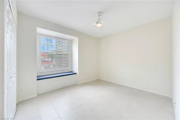 $3,800 | 1580 Clermont Drive, Unit L202, Naples, FL 34109