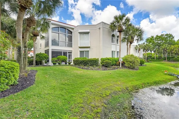 $3,800 | 1580 Clermont Drive, Unit L202, Naples, FL 34109