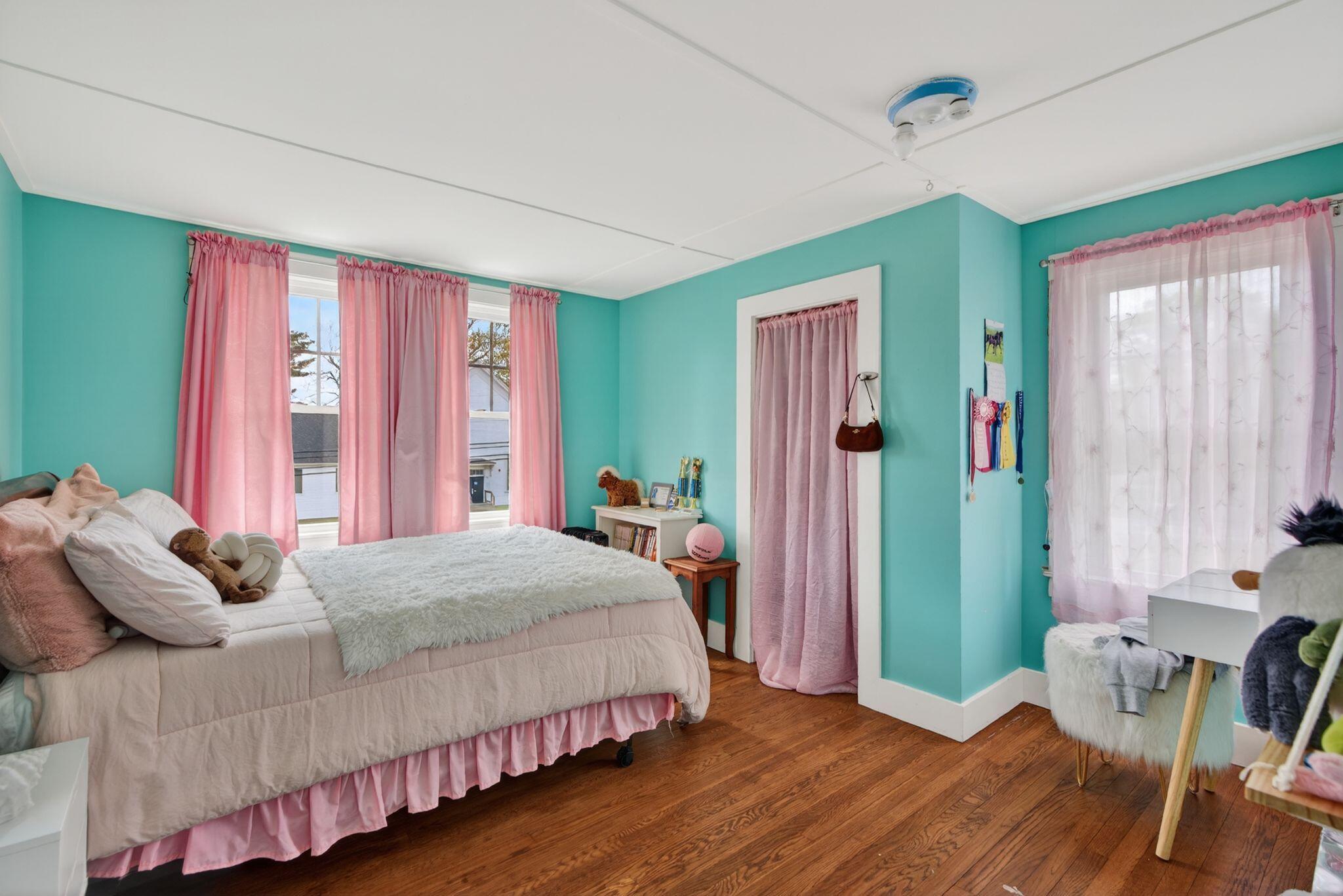 97 Beech Ridge Road York, ME 03909 - Photo 18 of 31 Bedroom