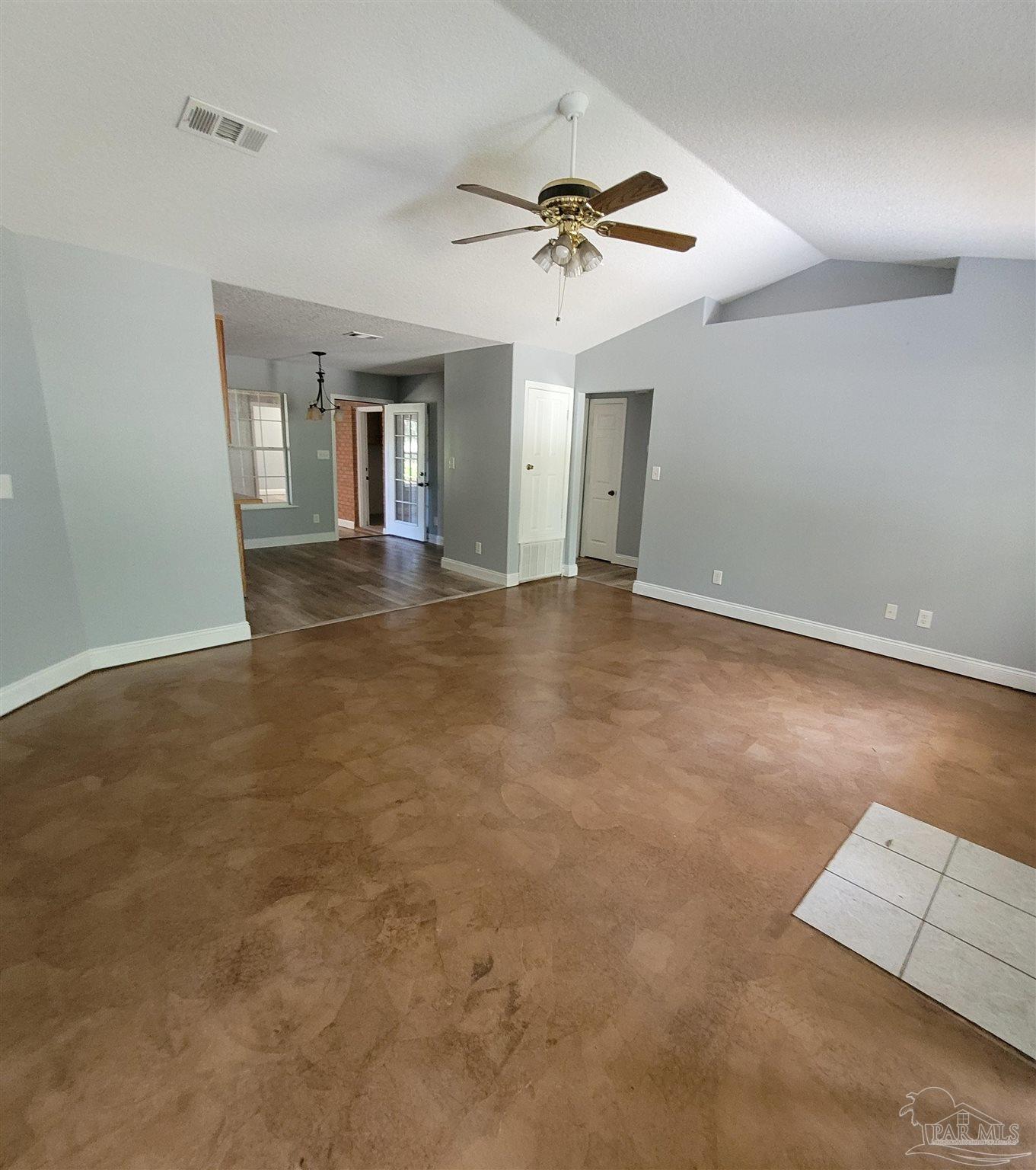5272 Black Road Milton, FL 32583 - Photo 6 of 7 Gallery Image 6