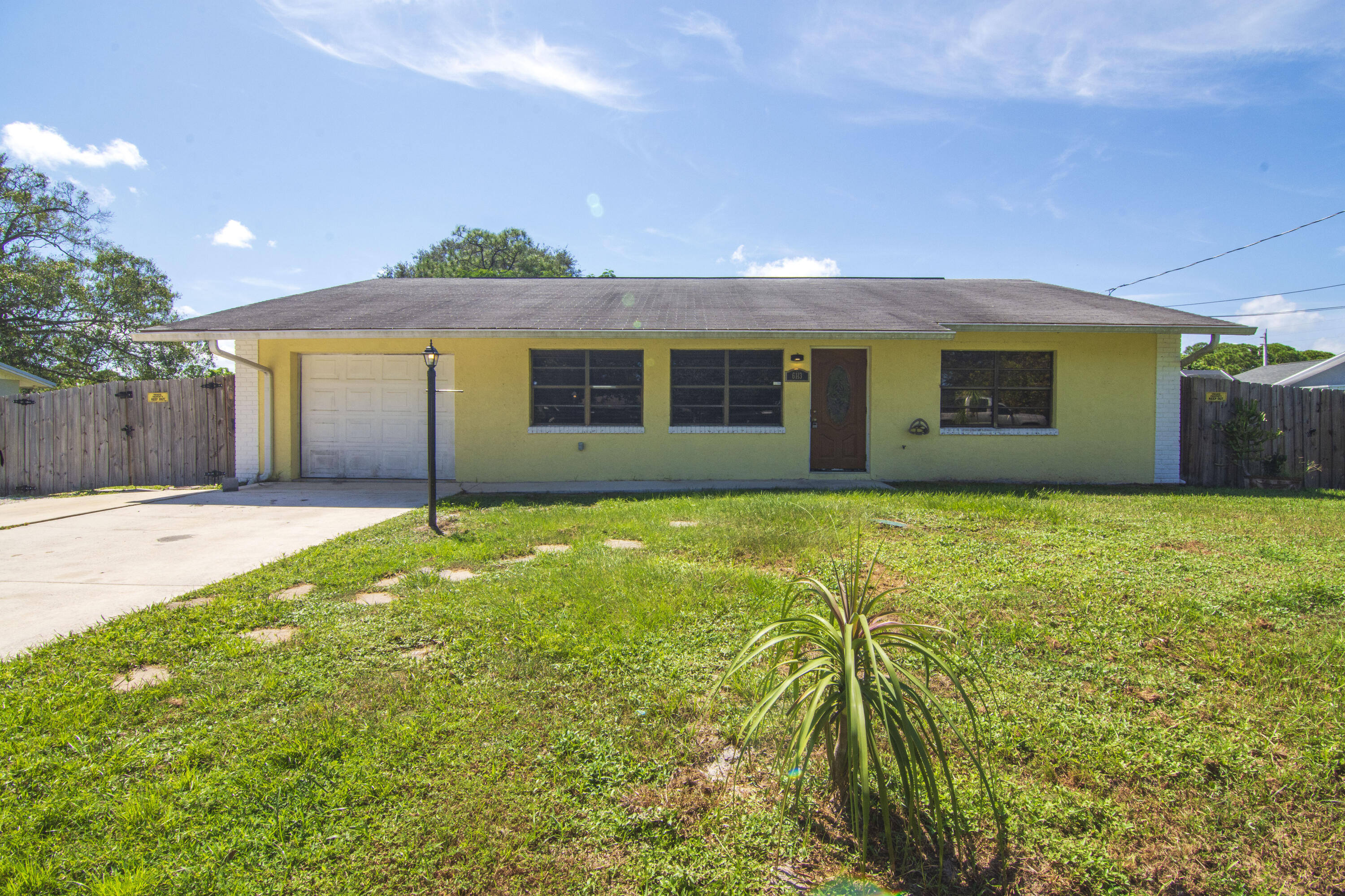 6113 Yucca Drive Fort Pierce, FL 34982 - Photo 1 of 29 Exterior Front