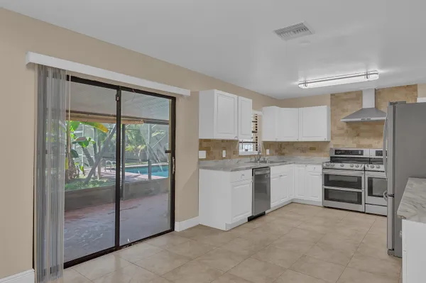 $3,000 | 6113 Yucca Drive, Fort Pierce, FL 34982