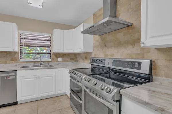 $3,000 | 6113 Yucca Drive, Fort Pierce, FL 34982