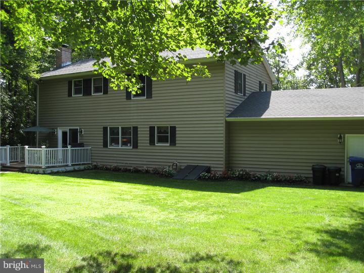 44 Falcon Drive Southampton, NJ 08088 - Photo 12 of 15