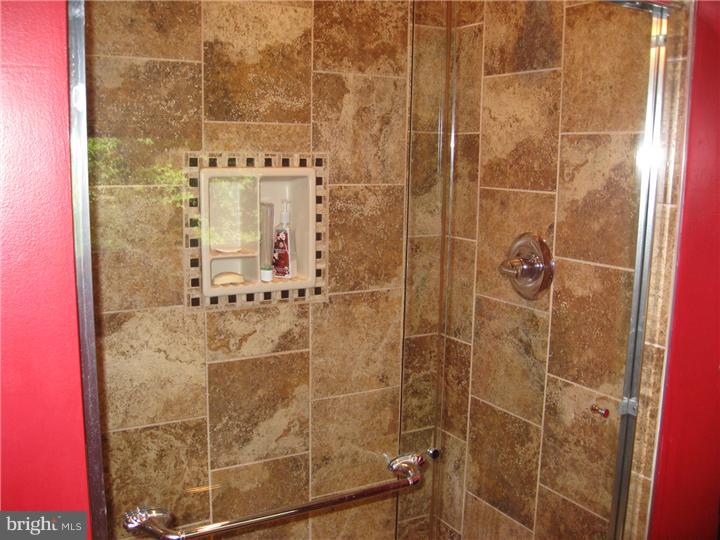 44 Falcon Drive Southampton, NJ 08088 - Photo 10 of 15