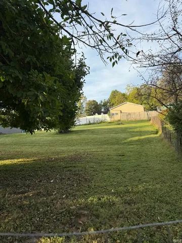 $49,900 | 909 West Temperance Street, Ellettsville, IN 47429