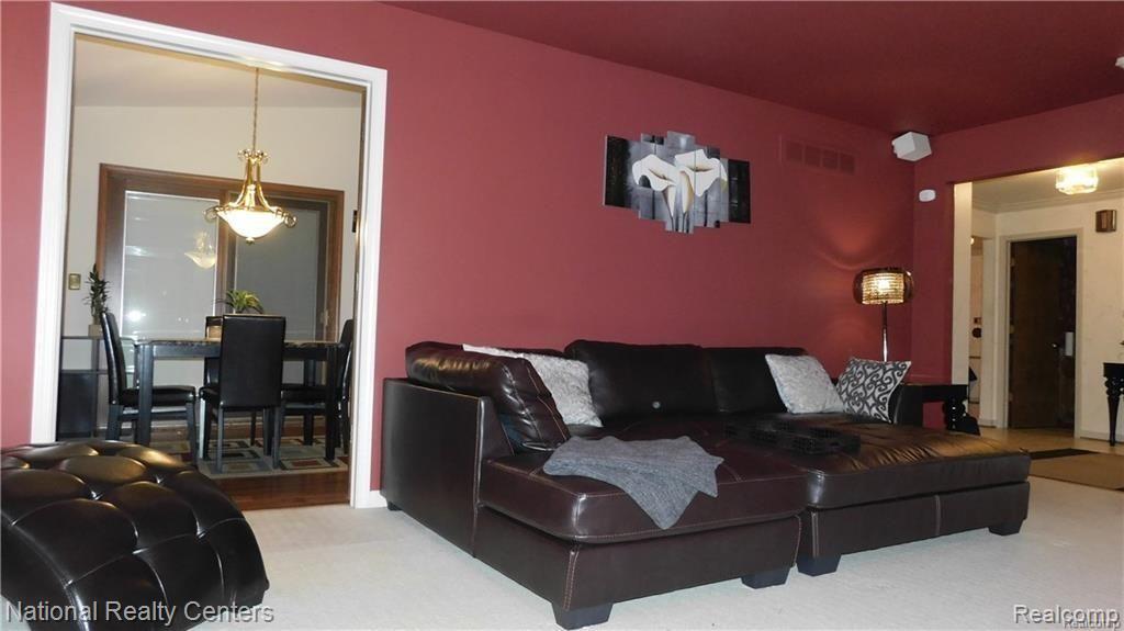 31101 Claymore Road Farmington Hills, MI 48331 - Photo 18 of 36