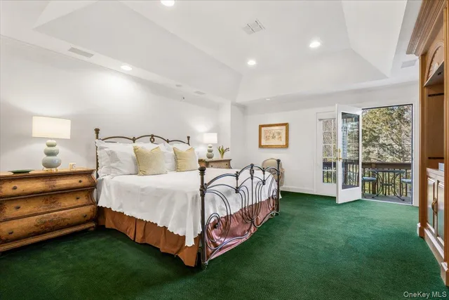 $1,379,000 | 51 Club Pointe Drive, White Plains, NY 10605