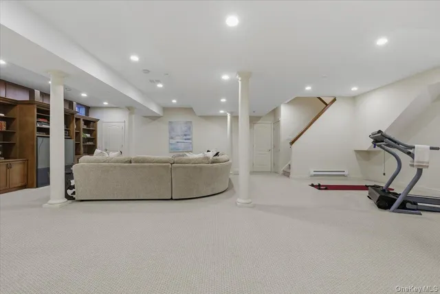 $1,379,000 | 51 Club Pointe Drive, White Plains, NY 10605