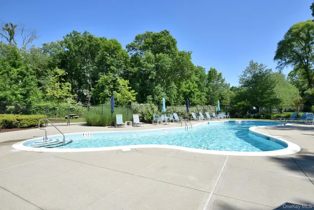 $1,379,000 | 51 Club Pointe Drive, White Plains, NY 10605