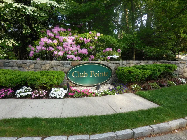 $1,379,000 | 51 Club Pointe Drive, White Plains, NY 10605