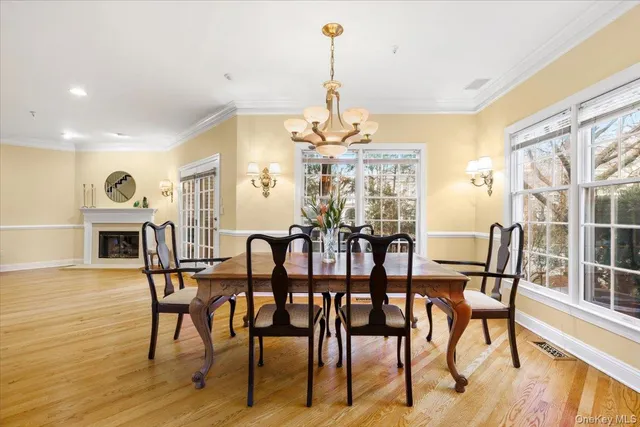 $1,379,000 | 51 Club Pointe Drive, White Plains, NY 10605