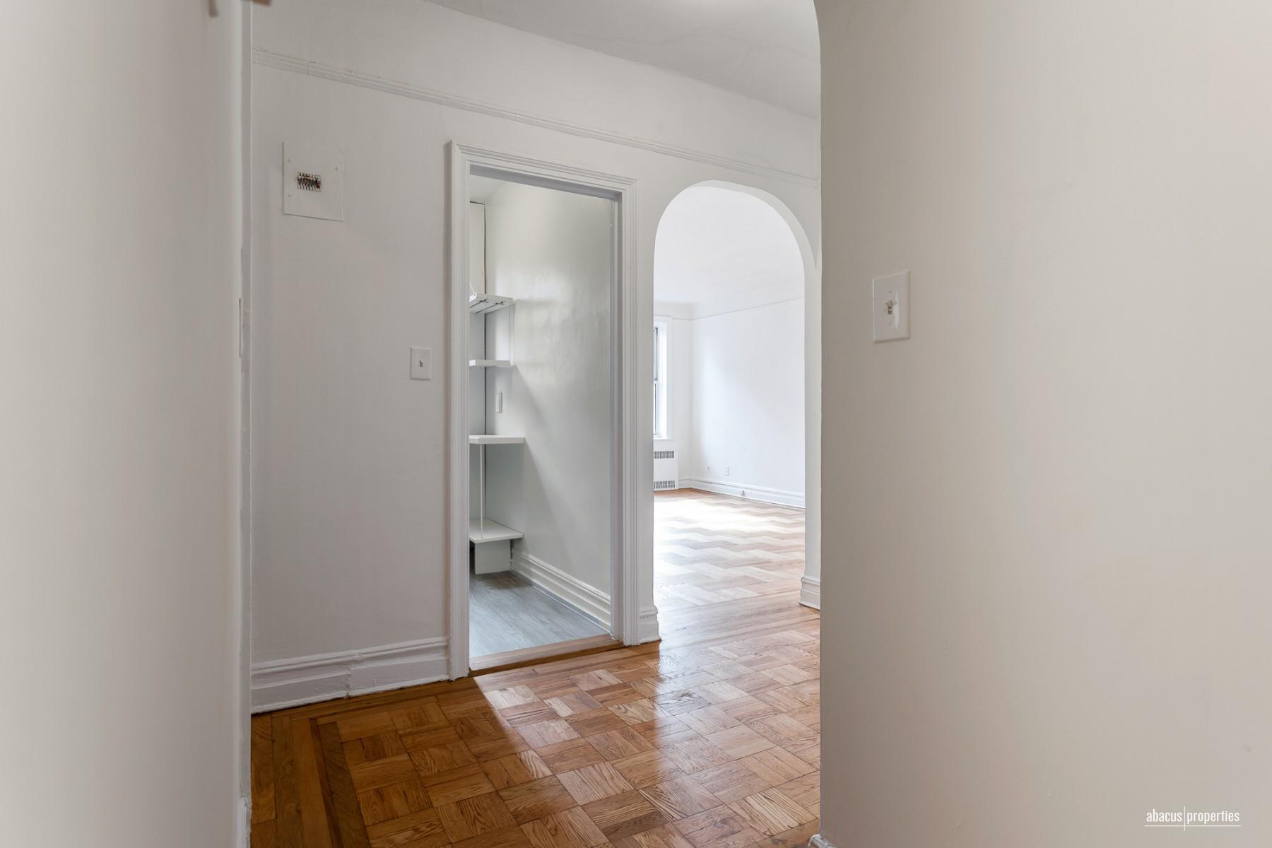 868 East 7th Street, Unit 4A Brooklyn, NY 11230 - Photo 6 of 12 Hall