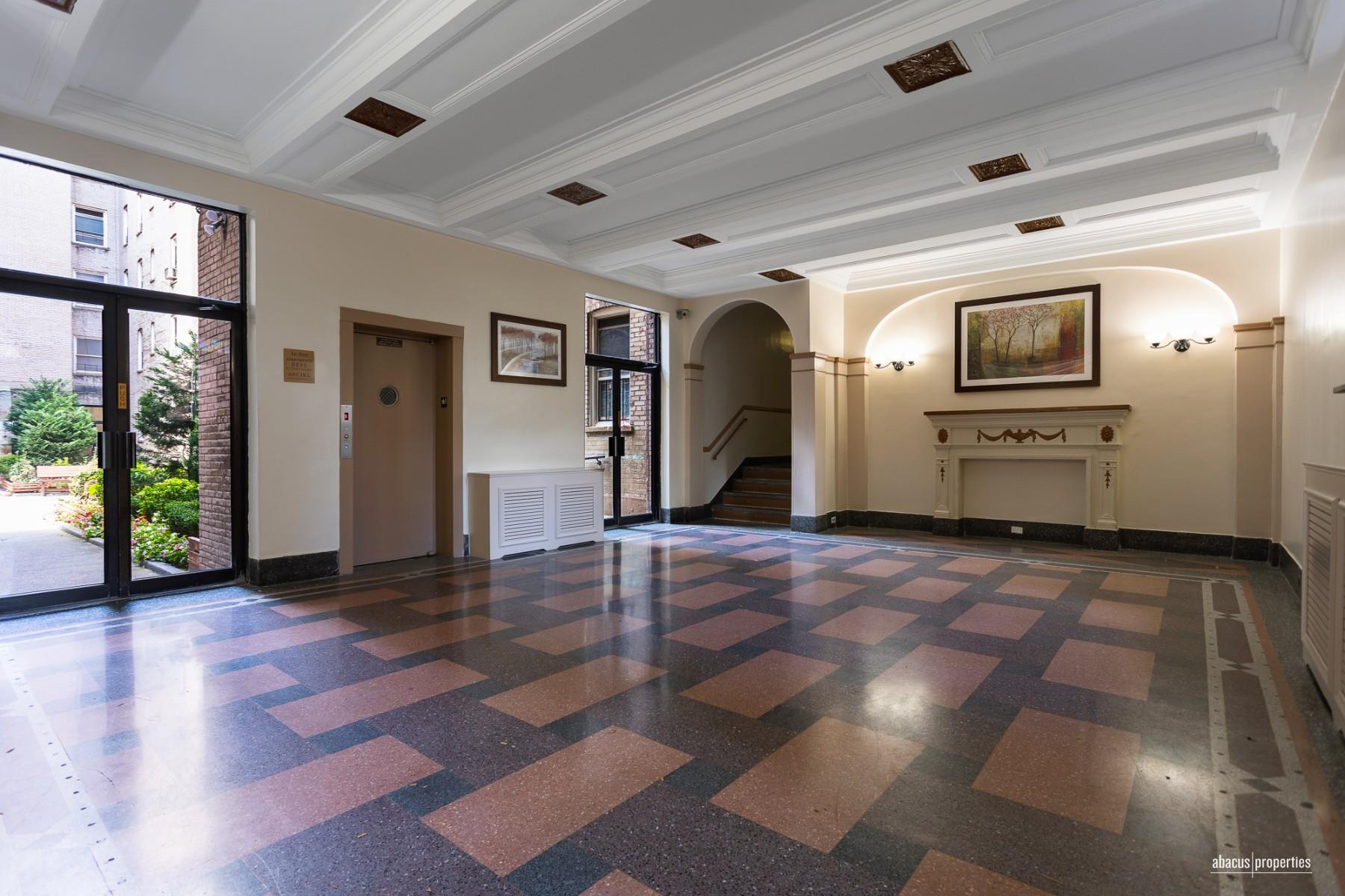 868 East 7th Street, Unit 4A Brooklyn, NY 11230 - Photo 10 of 12 Lobby