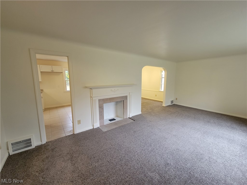 899 Selwyn Road Cleveland Heights, OH 44112 - Photo 8 of 28 Gallery Image 8