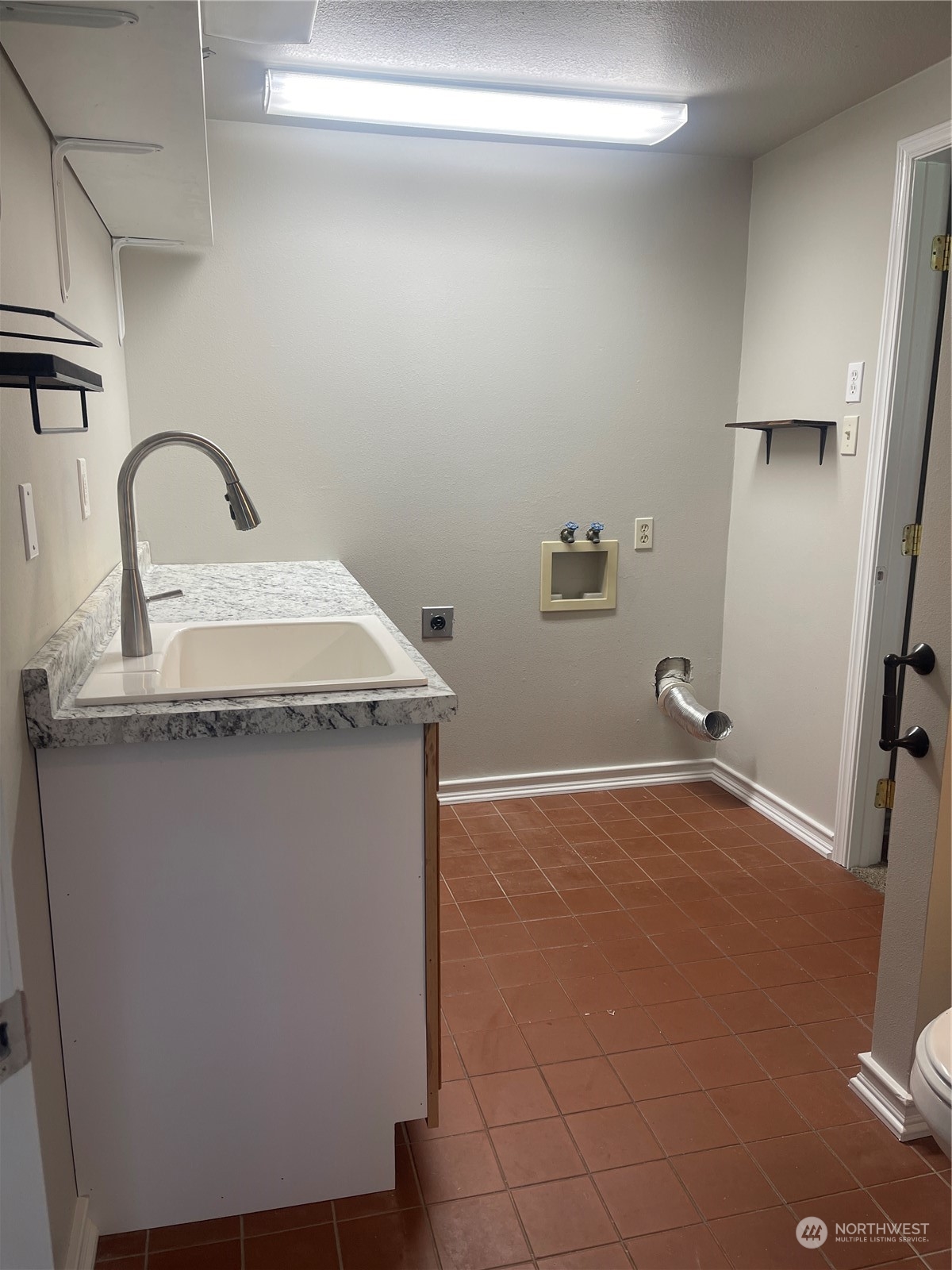 438 North Clark Road Moses Lake, WA 98837 - Photo 15 of 25 Gallery Image 15