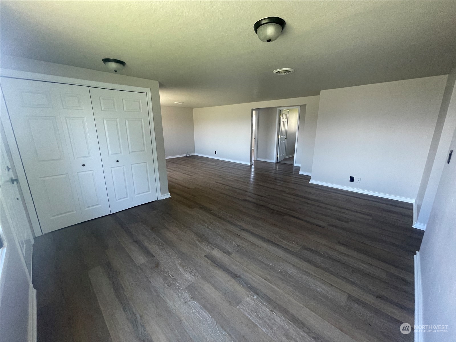 438 North Clark Road Moses Lake, WA 98837 - Photo 2 of 25 Gallery Image 2