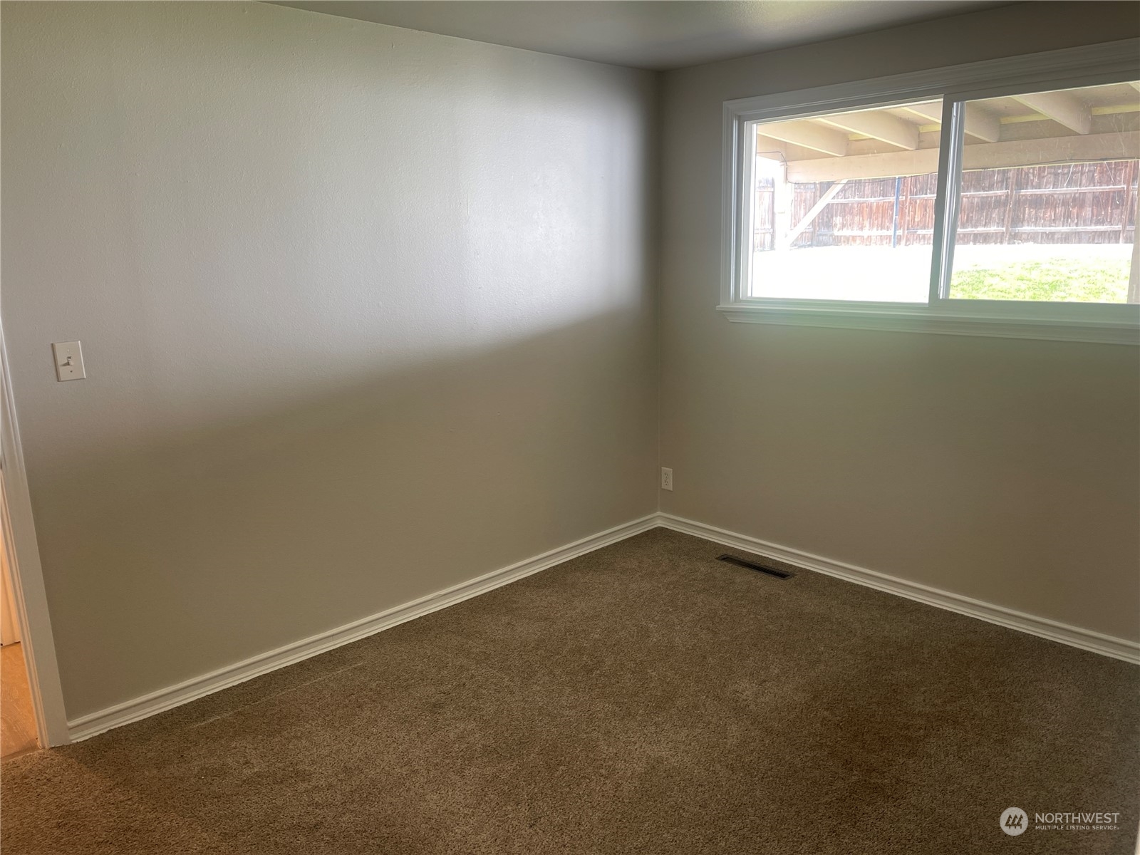 438 North Clark Road Moses Lake, WA 98837 - Photo 10 of 25 Gallery Image 10