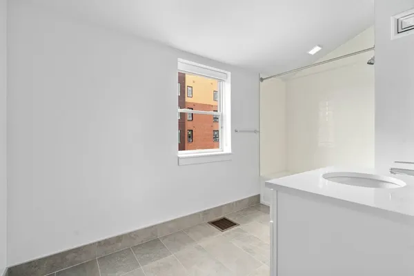 $999,000 | 3 B Wilson Street, Unit 3B, Natick, MA 01760