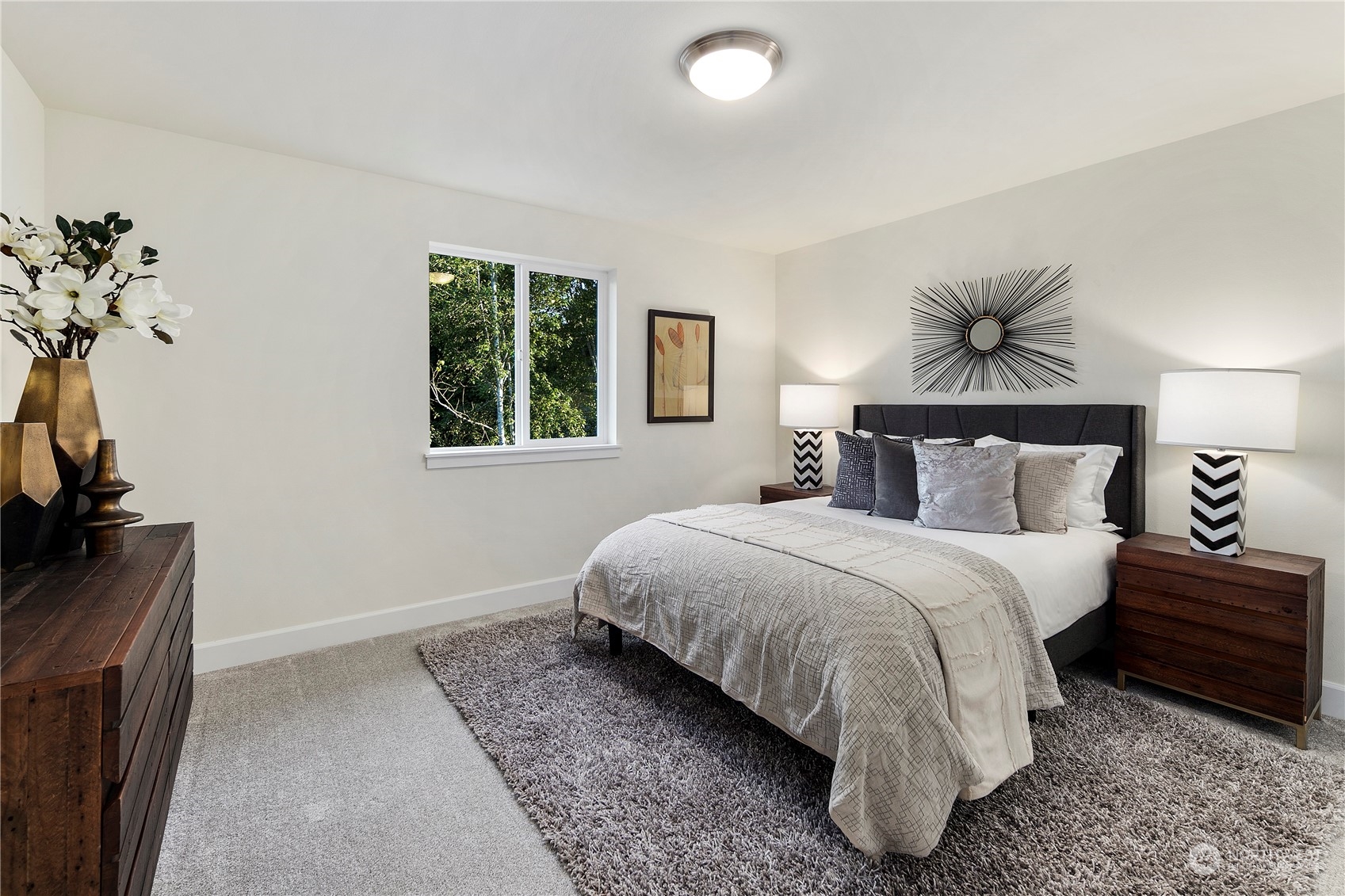 10969 Lot 8 Se 165th Street Renton, WA 98055 - Photo 20 of 38 a bedroom with a bed and a potted plant