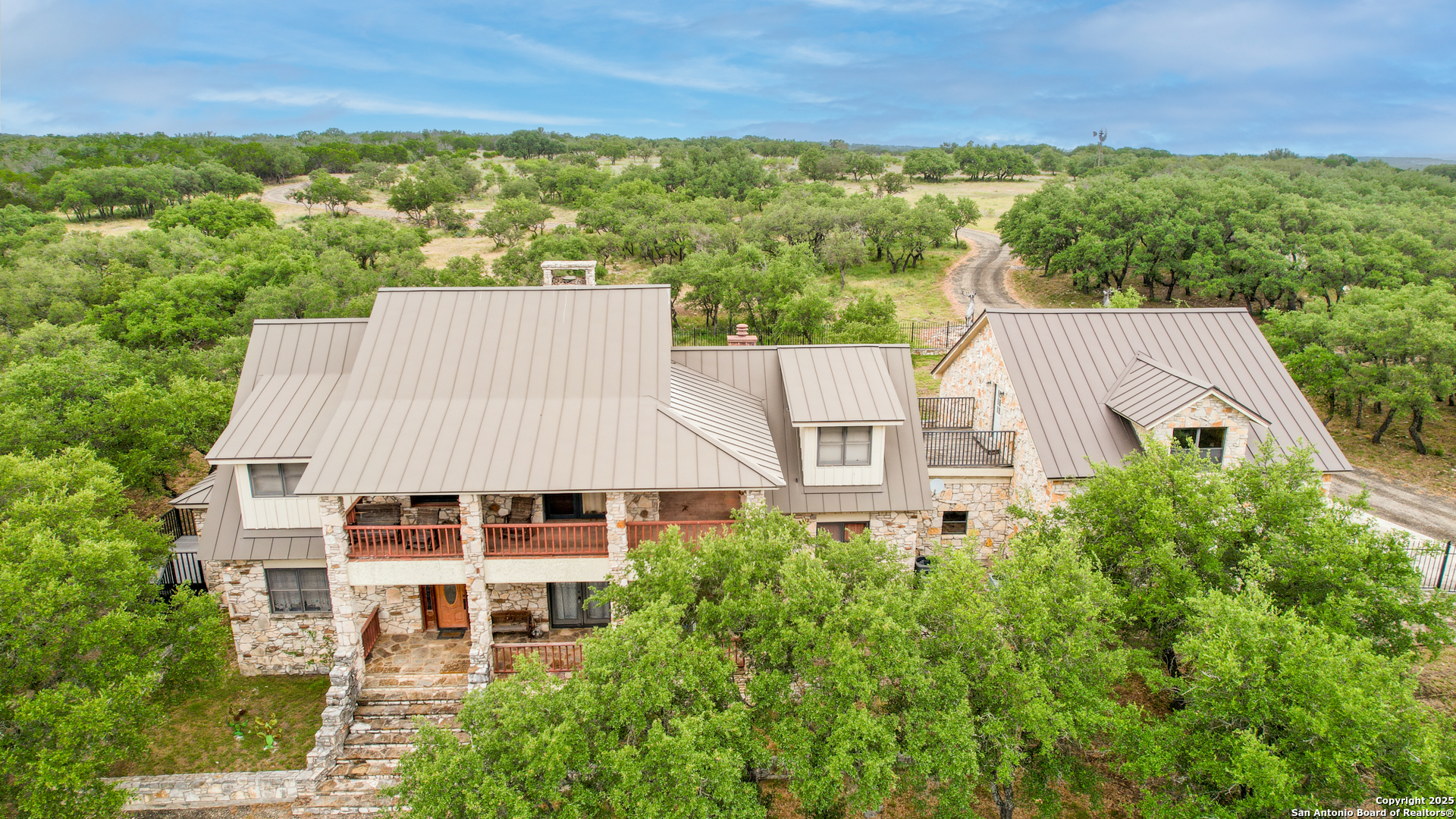 1305 Camino Real Road Junction, TX 76849 - Photo 26 of 34