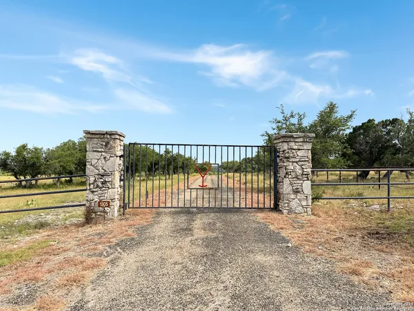 $2,200,000 | 1305 Camino Real Road, Junction, TX 76849