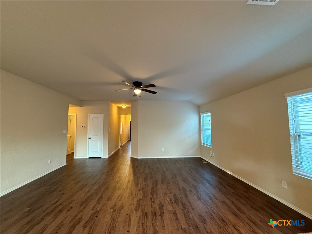 2934 Field Ridge New Braunfels, TX 78130 - Photo 4 of 29 Gallery Image 4
